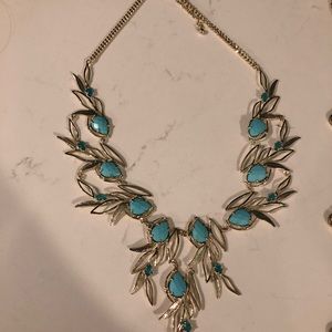 Kendra Scott necklace